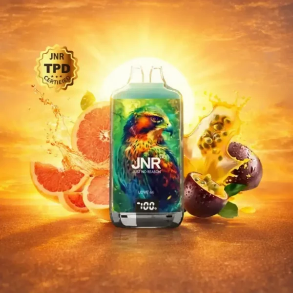 Flacon de e‑liquide JNR Love 66 entouré de fruits exotiques et d’un soleil éclatant, symbole de fraîcheur et d’intensité.